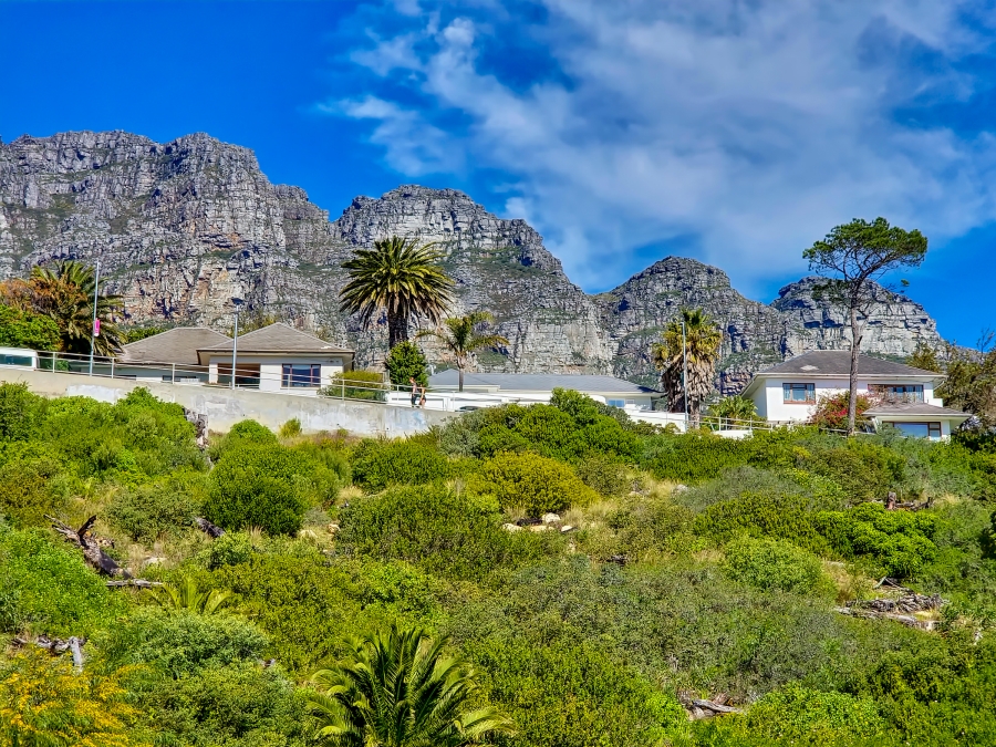 To Let 4 Bedroom Property for Rent in Camps Bay Western Cape